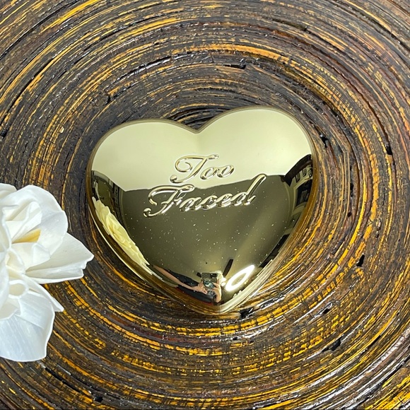 Too Faced Love Light Highlighter Makeup Gold Nwt - Picture 7 of 12